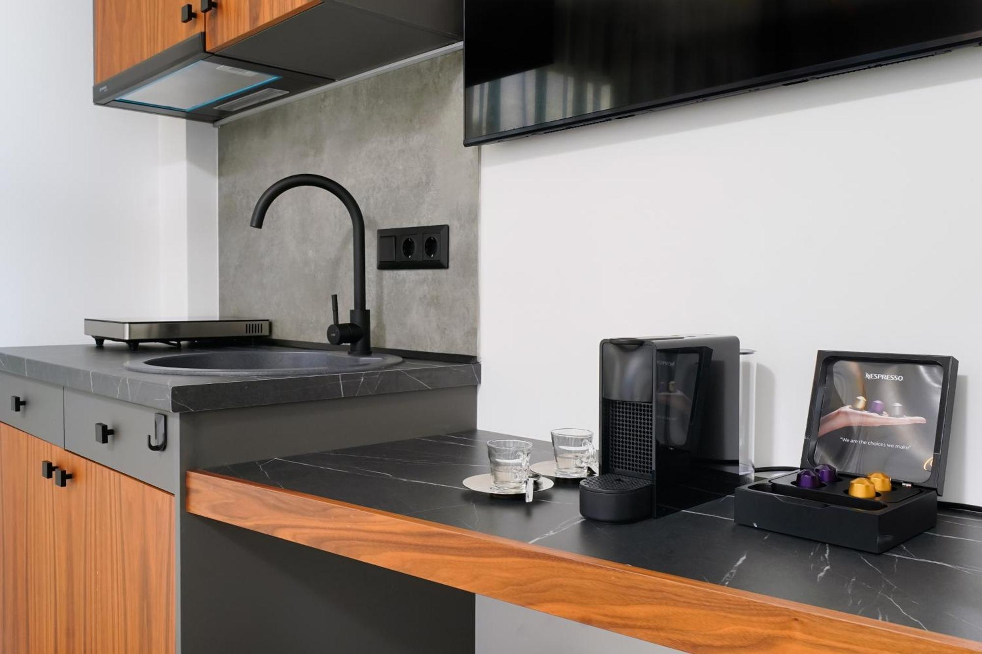 Nuevo Suites Ліменас Екстер'єр фото